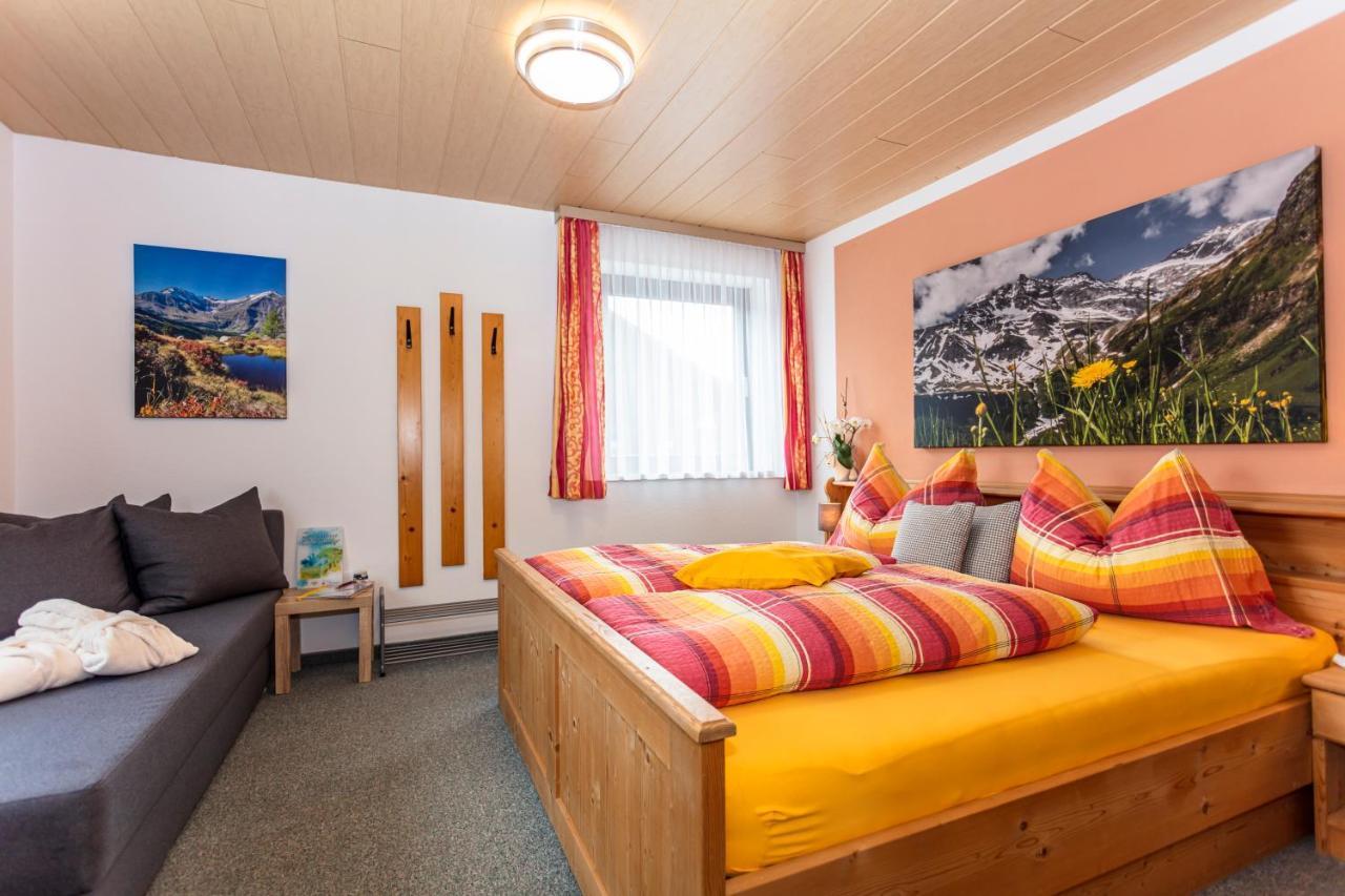 Fruehstuecks- Pension Sonnblickhof Рауріс Екстер'єр фото