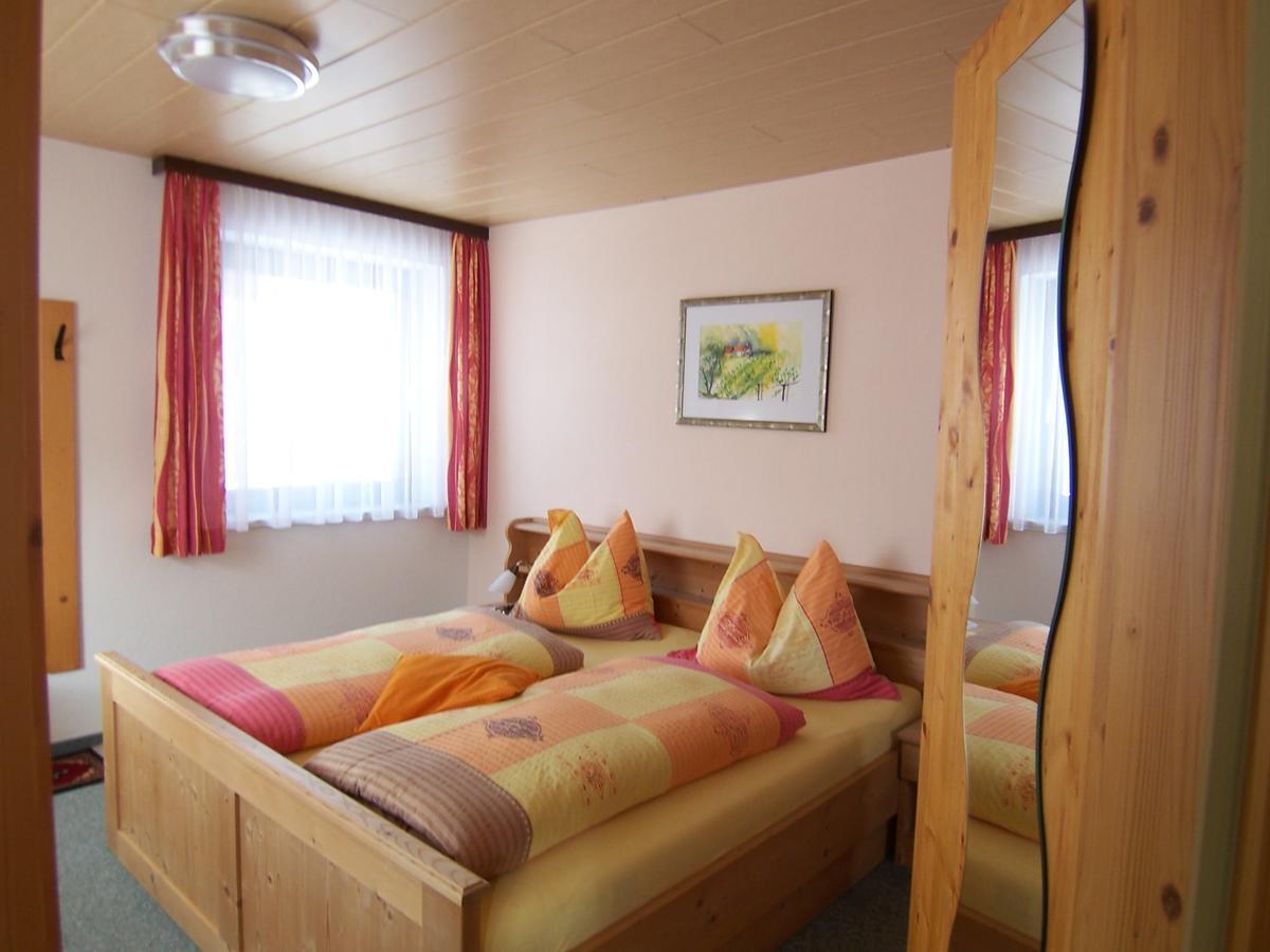 Fruehstuecks- Pension Sonnblickhof Рауріс Екстер'єр фото